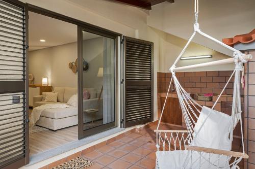 Casa das Raposinhas by An Island Apart
