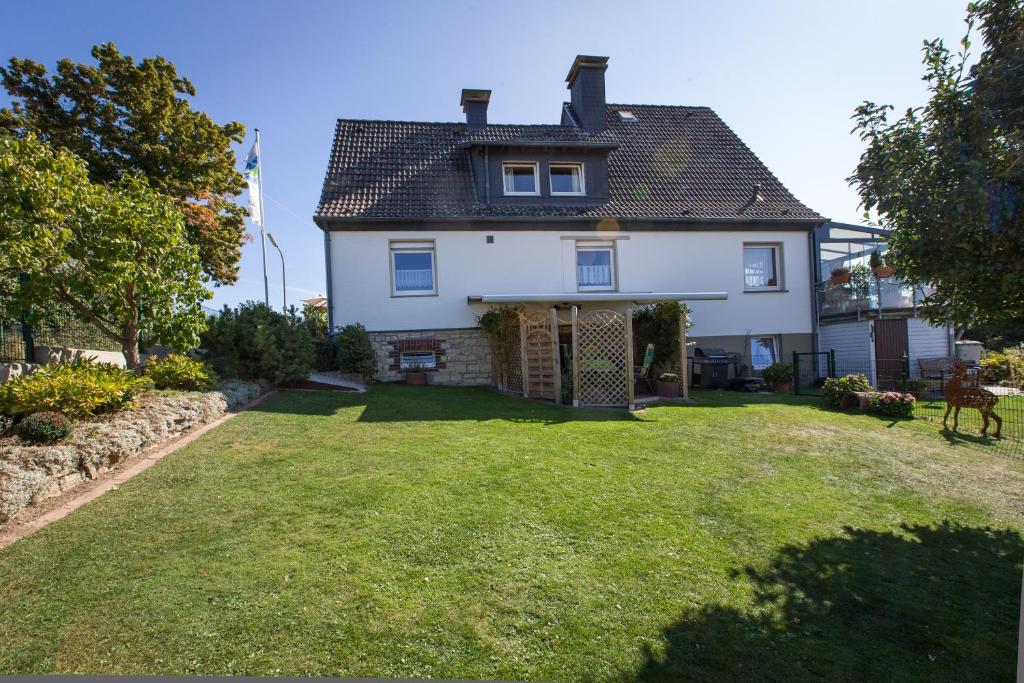 Casa Felicitas - Ferienwohnung & Studio Kapellenweg 6 OG, 59519 Möhnesee