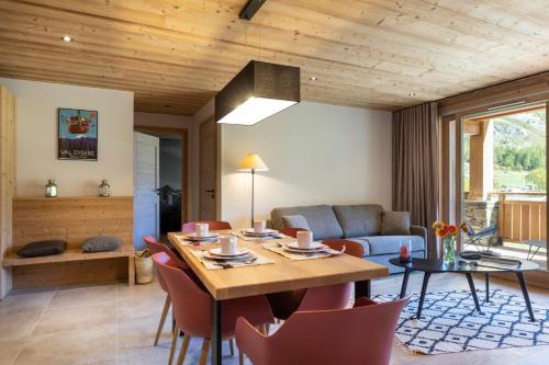 Chalet Hôtelier LES EQUINOXES - VAL D'ISERE