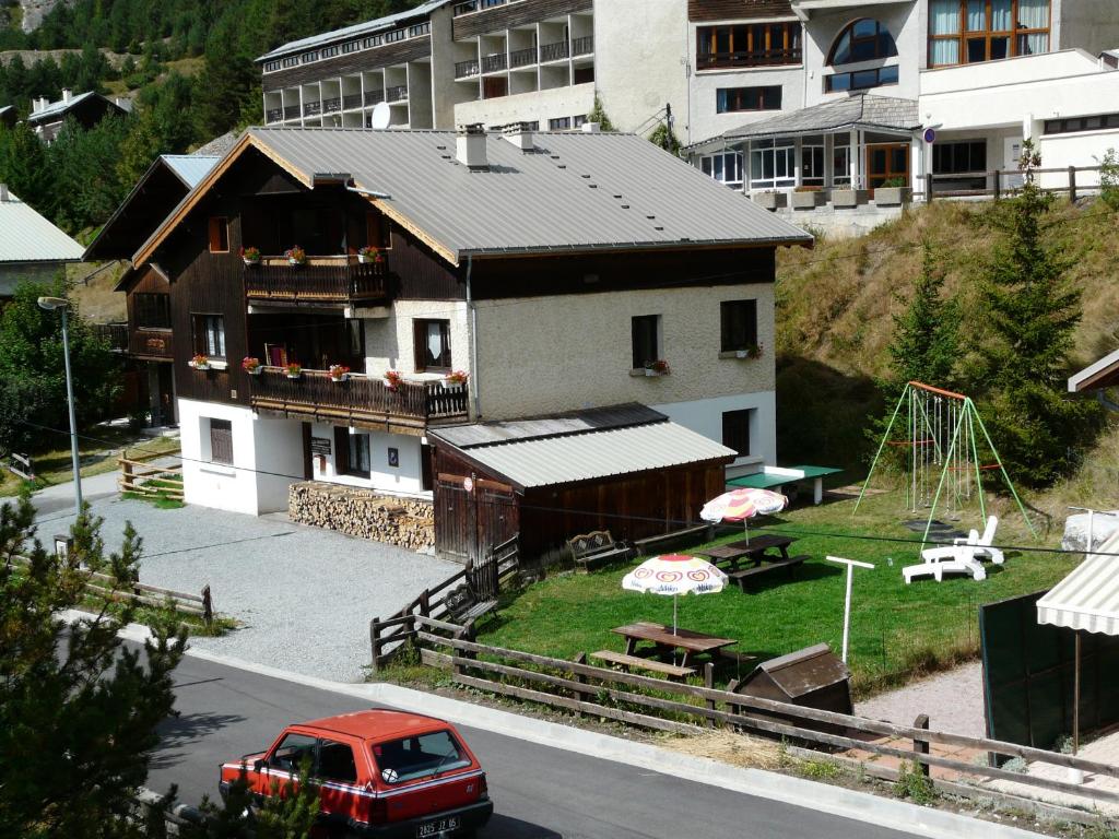 Chalet les Ombrettes l'Ochette, 05600 Ceillac