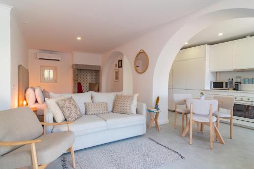 Chalet Maria da Assunção by LovelyStay