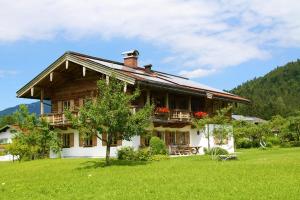 Appartements Chalet Menkenhof Klausenbergweg 6 83242 Reit im Winkl Bavière