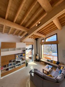 Chalet Mountain Vibes
