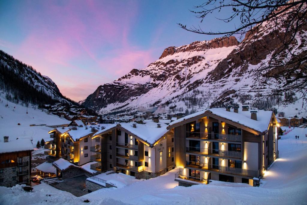 Appartements Chalets Izia - Village Montana Rue de la Legettaz 73150 Val dʼIsère