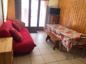Appartements Chalets La Caillaude 7 chemin St Jacques 05240 La Salle-Les-Alpes Provence-Alpes-Côte d\'Azur