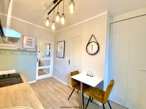 Appartements Appartements chaleureux - 15 min à pied de la gare 70 Rue François Mazeline Le Havre