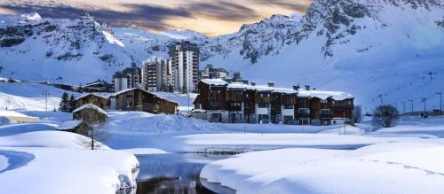Charmant studio aux pieds des pistes vue sur la montagne