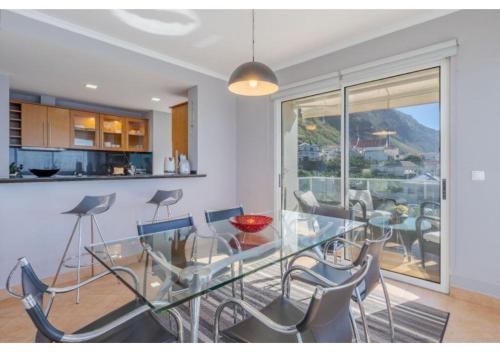 Charming Apartment 9 On Beach