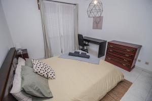Charming Private Rooms in an Apartment A1 Penha - Faro
