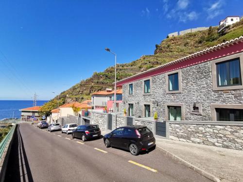 Charming Studios in Calheta Beach - Villa Esmeralda
