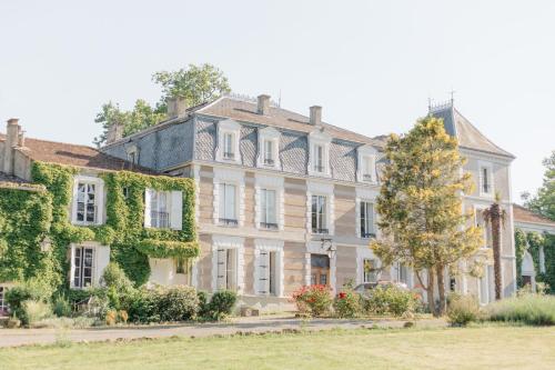 Château Saint-Joseph, grand gîtes 4 étoiles en pleine nature