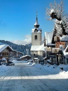 Appartements Chez Francine Chalet L'Equipe 73590 Notre-Dame-de-Bellecombe Rhône-Alpes