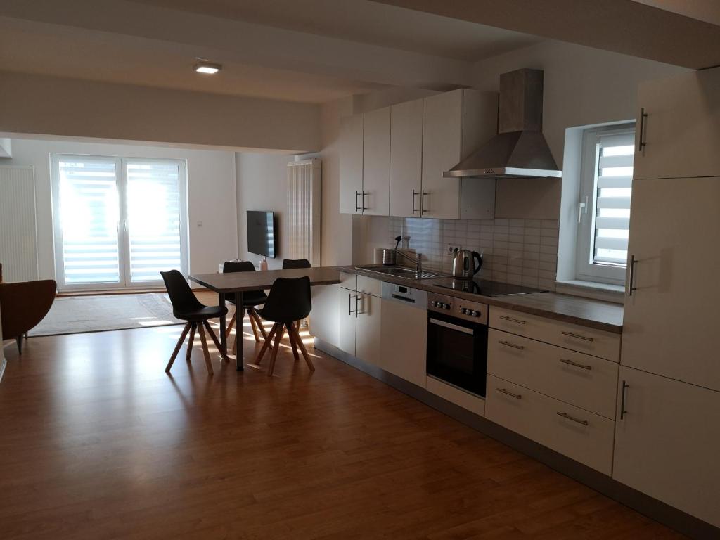 Appartements CITY-Apartment Kaschani 6 Steingasse 63739 Aschaffenbourg