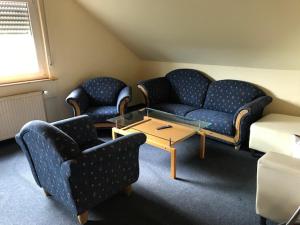 Clarkes Apartments