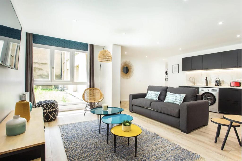 CMG Residence Buttes Chaumont - Botzaris 88 Rue de la Villette, 75019 Paris