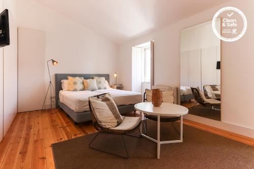 Combro Suites by Homing
