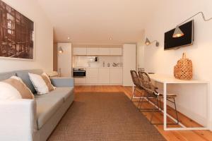Combro Suites by Homing