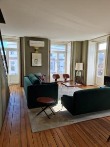 Condes de Azevedo Palace Apartments