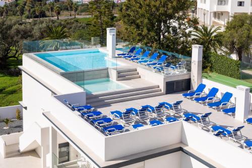 Correeira Luxury Residence
