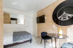 COSY STUDIO LEVALLOIS SO OUEST