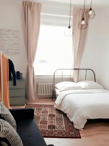 Cozy-City-Central Apartment