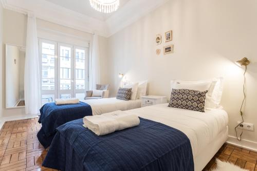 Cruz Apartments