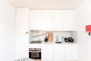 D. João IV Apartments by LovelyStay