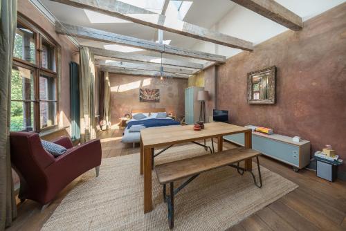 Design Apartments - \