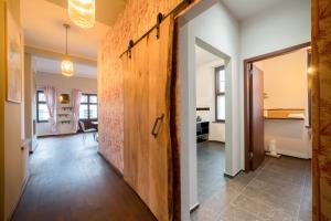 Design Apartments - \