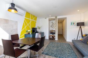 Designer Flats in Lapa by LovelyStay