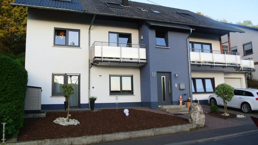 Die Ferienwohnungen Dominik 15 Rass Straße, 54497 Horath