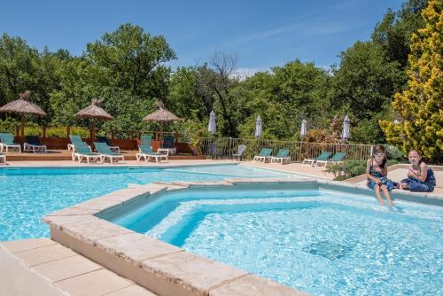 Domaine des Bridoux Village de Gîtes