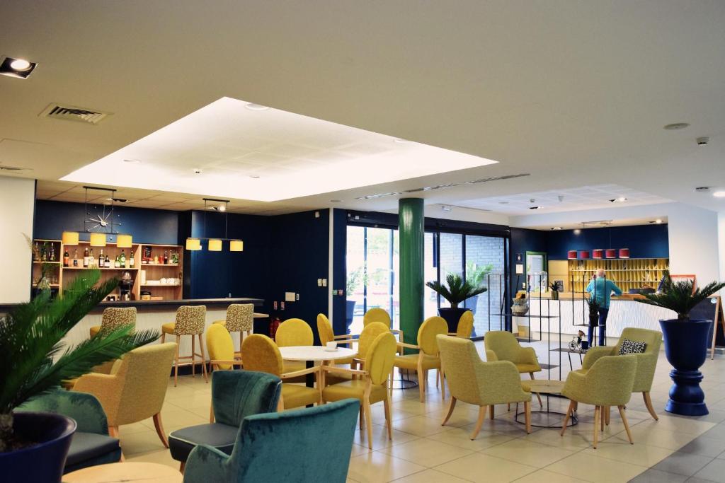 Appartements Domitys - L'HERMINE BLANCHE 1 RUE JEANNINE PILLIAERT 59290 Wasquehal