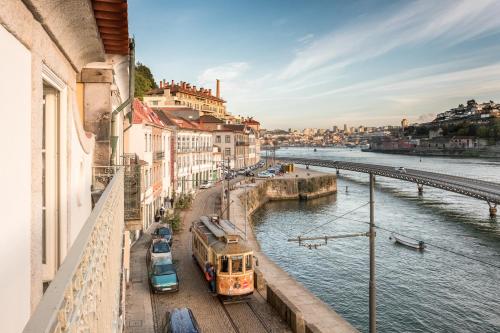 Douro River Studios