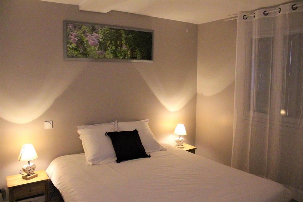 Appartements Dreams & Love in Sarlat 4 Place du Maréchal de Lattre de Tassigny 24200 Sarlat-la-Canéda