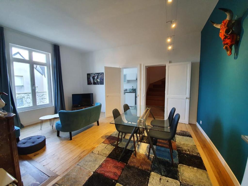 Appartements Duplex des montains 2 bis rue des montains 37600 Loches