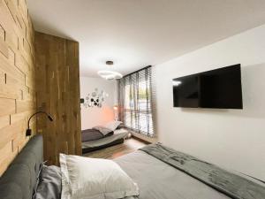 Easy Location - Parking - Free Wifi - Tourism and Business