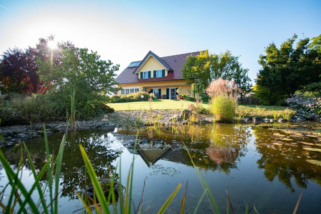 Einzigartige Naturoase im Süden von Ingolstadt 30A Aretinstraße, 85123 Brautlach