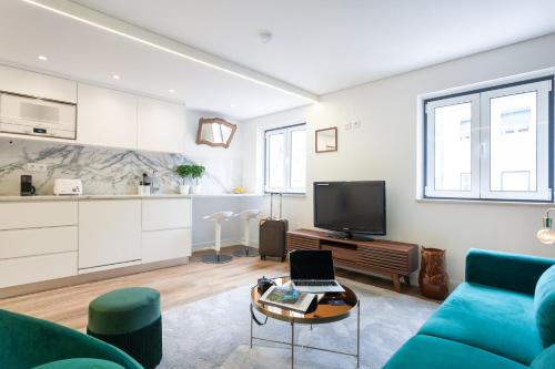 Embaixador Apartments&Suites