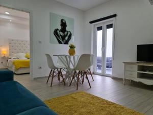 Appartements Espírito Santo - AL Rua Carvalho Araújo, 78 9500-040 Ponta Delgada Açores