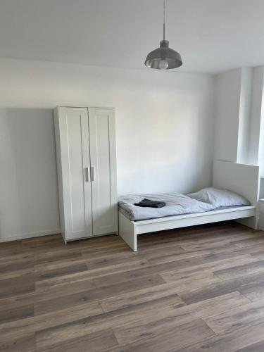 estrella LIVING ROOMS 93