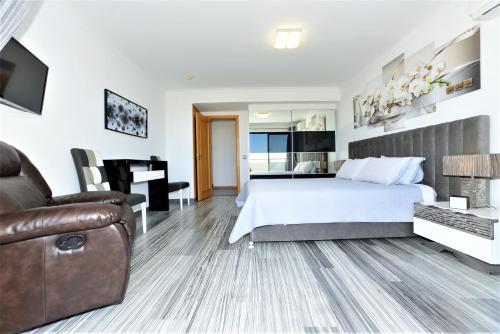 Exclusive Luxury Apartments in Oceano Atlantico Complex