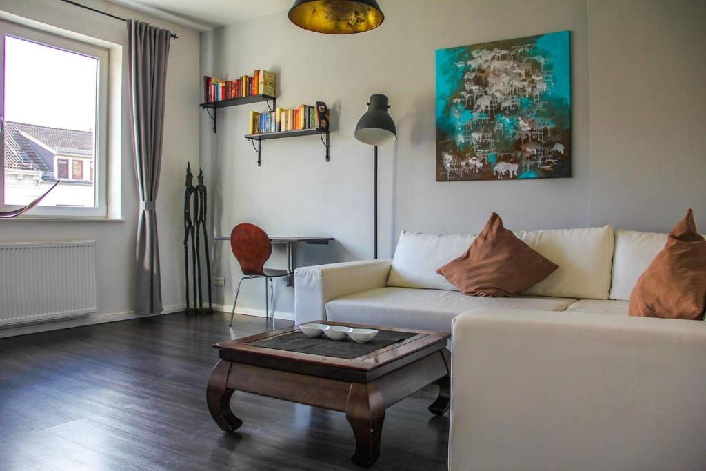EXKLUSIVE 2 Zimmer Wohnung mit Balkon in Top Lage! 241 Langemarckstraße, 28199 Brême