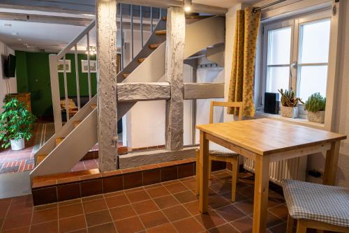 Fachwerkhotel - Ferienhäuser Vorhof zur Hölle