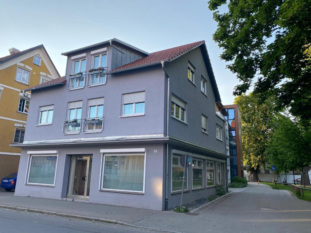 Appartements Fam M & H Schöne 4 Zimmer in Wangen Im Allgäu 10 Lindauer Straße 88239 Wangen im Allgäu