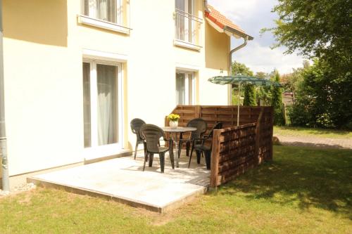 Ferienhaus Ahorn mit Garten in Zinnowitz