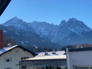 Appartements Ferienhaus Butterfly 2 73 Zugspitzstraße 82467 Garmisch-Partenkirchen Bavière