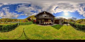 Ferienhaus Chalet am Waldsee - Badesee Rieden Traumferienhaeuser-Eifel