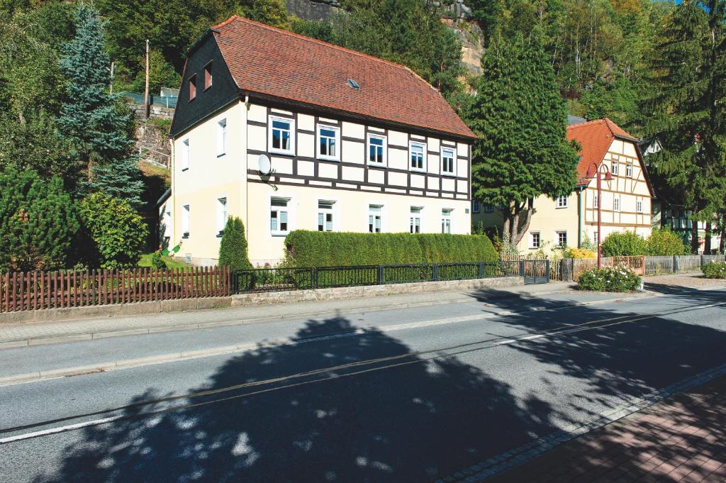 Appartements Ferienhaus Elbufer 83 83 Elbufer 01814 Bad Schandau