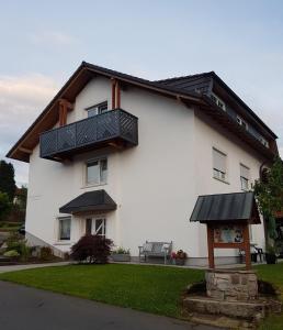 Appartements Ferienhaus Geier 5 In der Schwenk 36115 Hilders Hesse